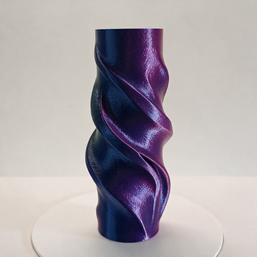 Decorative spiral 3D printed vase