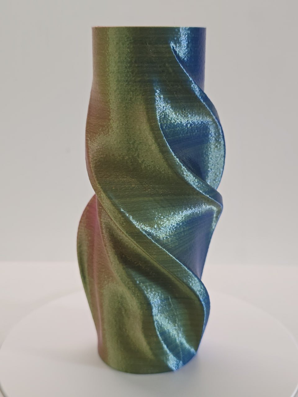 custom 3D printed vase Miami — vase, Vase-like object (photo 3)