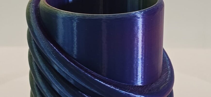 3D Printing Service — Cylindrical container with spiral design — Decorative item or functional part — PLA or ABS — FDM — Miam
